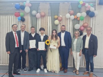 Erfolgreicher Abschluss an der Dr.-Johann-Stadler-Mittelschule Parkstetten
