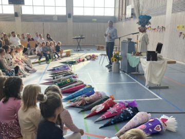 Herzlich willkommen, liebe Erstklässler! Ein kunterbunter Schulstart